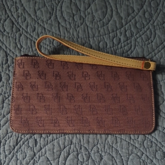 DOONEY & BOURKE Wristlet with Monogram Pattern - Picture 1 of 8